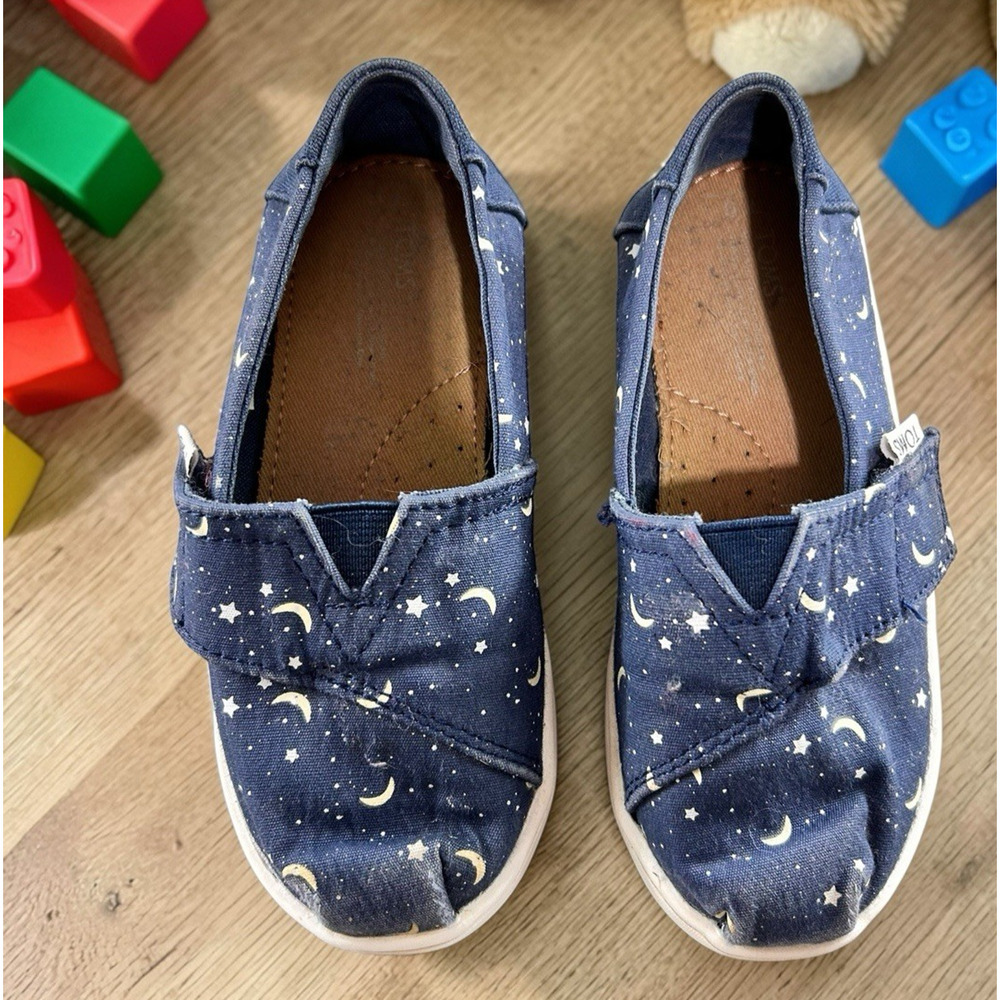 TOMS Alpargatas Blue Moon Stars Slip on Shoes Youth Size 9 Toddler Unisex - Picture 6 of 6